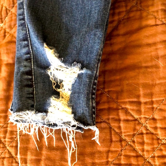 Gently used hollister high rise - Picture 5 of 5